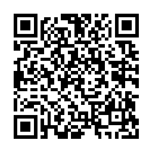 却又从古拙中显露出梦幻般未来感的基地和星舰二维码生成