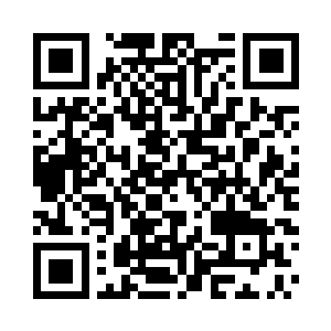 却又因为身后的痛楚而重新跌回了床榻上二维码生成