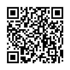 却又忍不住抬起头来偷看陈小练两眼二维码生成