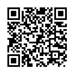 却发现对方还是紧闭双眼全神贯注地抚琴二维码生成