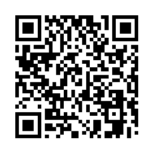 却发现这家伙的目光竟是一直放在他身上二维码生成