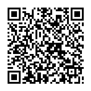 却是在百余个马贩子的护卫外加几百名簇拥在一起的农民乌合之众的攻击下崩溃二维码生成