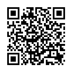 却是浑身上下流露着一股不怒自威的气势二维码生成