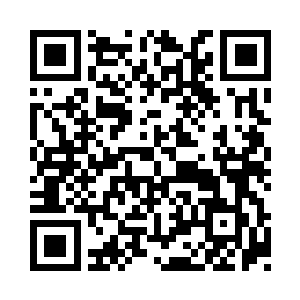 却是钻出来了一个满头满脸都是鲜血的家伙二维码生成