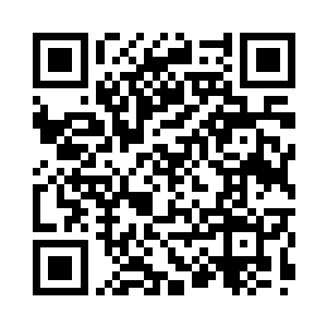 却没想到这两个活死人竟也跟着飞离了地面二维码生成