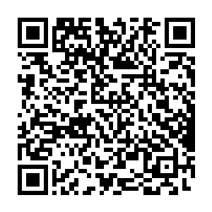 却老是在里面一段又一段的穿插这种对剧情几乎没有什么推动的唱段二维码生成
