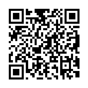 却见几匹马几乎是在杏花林中横冲直撞二维码生成