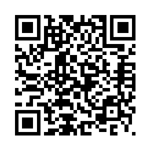 却见江少游仍然还在那里伏案书写二维码生成