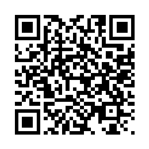 却让翘着下巴的安德飞快地蹿到门边二维码生成