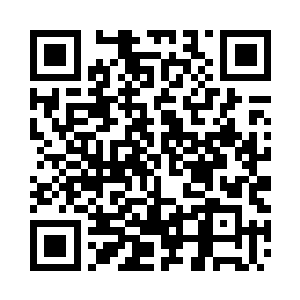 厉倾城用手指着仇天赐挂在灵位上的照片二维码生成