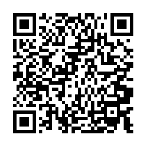 原先那些奔着凤羽珩去的人又重新转过来去围功玄天冥二维码生成