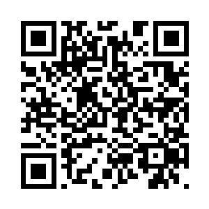 原战和严默也知道自己的问题会泄底二维码生成