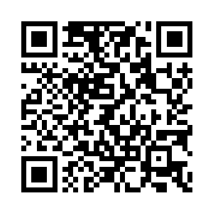 原本一直冷漠平淡的语调中第一次出现了波动二维码生成