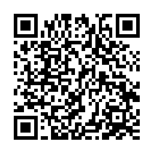原本上官燕想要与吴莹莹母亲打声招呼的念头占时放在了后边二维码生成