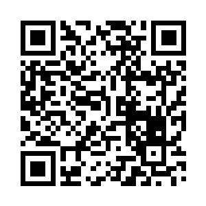 原本准备随时出手的身体也松弛下来二维码生成