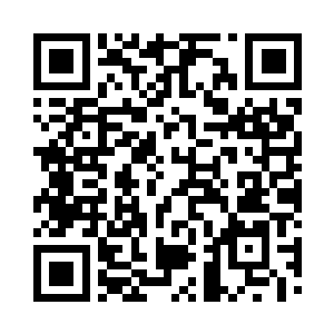 原本在苏落面前嚣张跋扈的两位黑衣人二维码生成