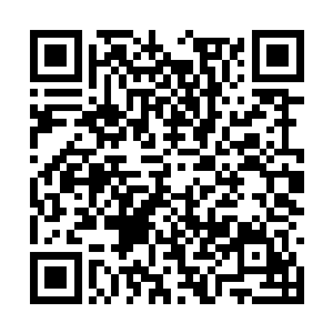 原本威武霸气的巨神兵都变得千疮百孔和灰头土脸二维码生成