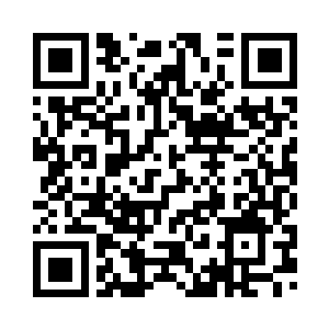 原本已经正对车窗的枪口击发时候二维码生成