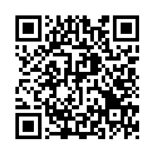 原本散落在人群里的那些城主府侍卫二维码生成