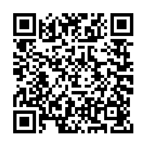 原本笼罩在小广场上的魂气海立即退潮一般散去二维码生成