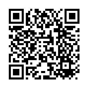 原本闭目养神的众人全部都跟着站了起来二维码生成