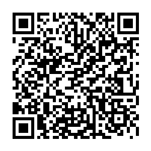 原来白奇雪所饰演的灰姑娘的姐姐已经与这个男子在蒙面舞会上邂逅多次二维码生成