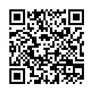 原来真正主持拍卖的是这位中年男子二维码生成