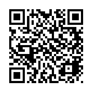 原来薛倩用钢针扎在吕先生的身上二维码生成