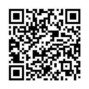 厨房门隔着客厅与西南卧室门相对二维码生成