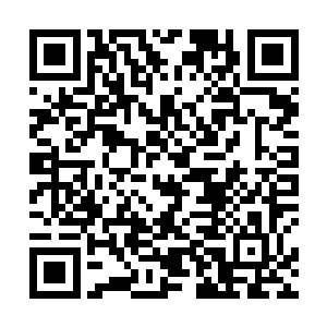 县乡镇企业局有关同志在自己办公室开完一个短会之后二维码生成