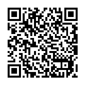 县医院很有几名业务骨干医生想方设法想调进中医院来二维码生成
