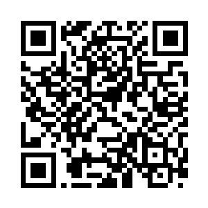 又一次灰头土脸的从人家银行门口走了出来二维码生成