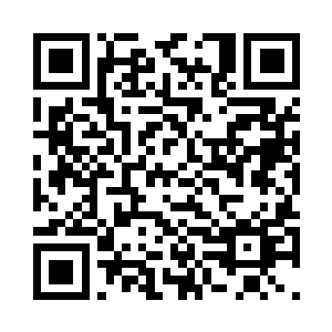 又交代了伊伊一些其他的注意事项后二维码生成