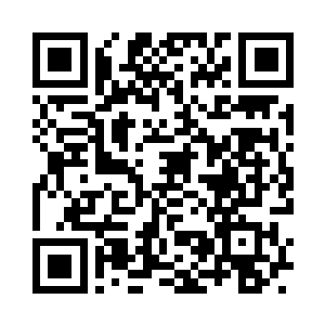又从他的大笔记本里找出一张纸条来二维码生成