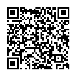 又传给了敬妃丁婉柔……一开始众人脸上带着笑二维码生成