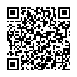 又根据神秘人联系自己的规律摸排可能出现的时间段二维码生成