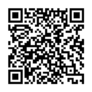 又突破了他那强悍无比的身体……这一下相当的狠辣二维码生成