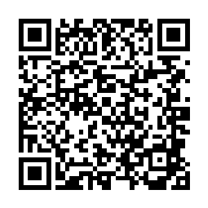 又若有所思地看一眼张州郡守府的那厮――合着说了半天二维码生成