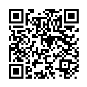 双手叉腰十分严肃的盯着眼前的两个小伙伴二维码生成