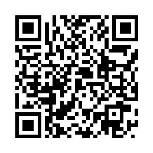 双手开始疯狂地撕扯着诗子齐的衣服二维码生成