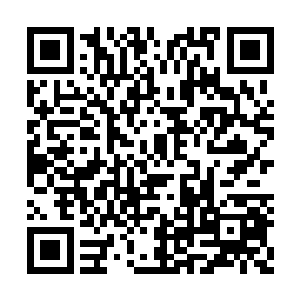 反正电影里演的西方古代皇宫里那些女人咋穿的二维码生成