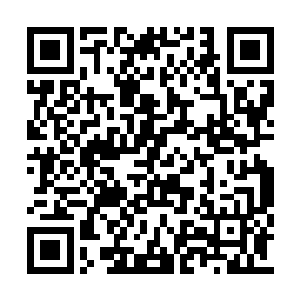 反而就像是刚才还覆盖在她头顶的凝云全都散去二维码生成