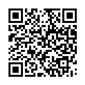 反而是夏伯阳在这边挥舞着两根铁棍二维码生成