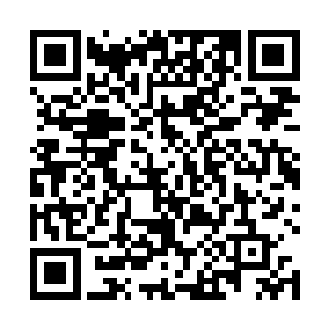 发出震天动地的喝彩声时……赫排长轻轻地叹了一口气二维码生成