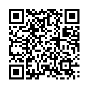 发现一只手掌从后向前贯穿了我的小腹二维码生成