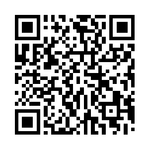 发现她似乎是被周洪利用一种特殊的手段二维码生成