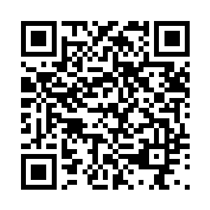 受害人曼曼对罪犯的行为反应的描述二维码生成