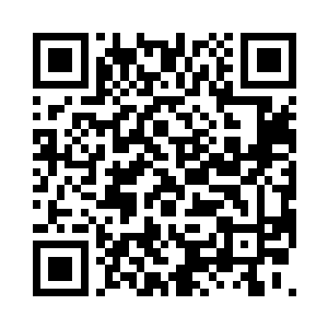 变化巨大的雷隼还在黑铁之堡里面休息二维码生成