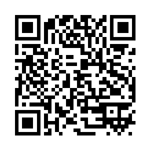 古朴雄伟恢弘坚硬如远古黑塔硬汉的高山二维码生成