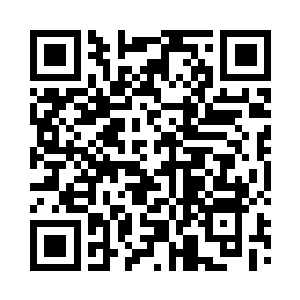 另一个追上来的洋人诡异地把身子放矮二维码生成